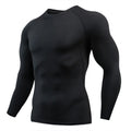 Camiseta masculina esportiva de compressão, secagem rápida, ideal para treino, academia e corrida.