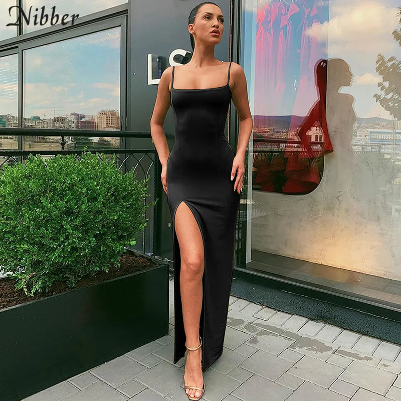 Vestido Longo Feminino para Festa - ✨ O Vestido Que Abraça a Sua Alma nas Noites Mais Mágicas do Ano ✨