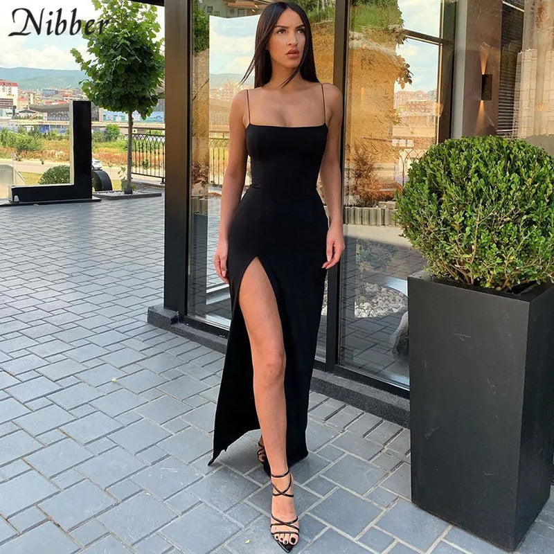 Vestido Longo Feminino para Festa - ✨ O Vestido Que Abraça a Sua Alma nas Noites Mais Mágicas do Ano ✨