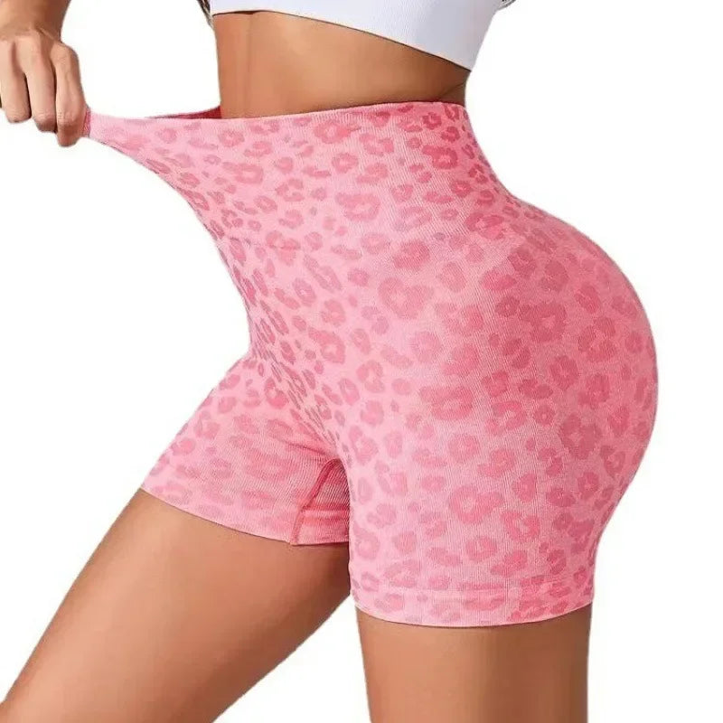 LEGGINGS LEOPARD PRIMEIRA — PARA A MULHER QUE NÃO SE CONTENTA COM MENOS QUE A SUA VERDADE
