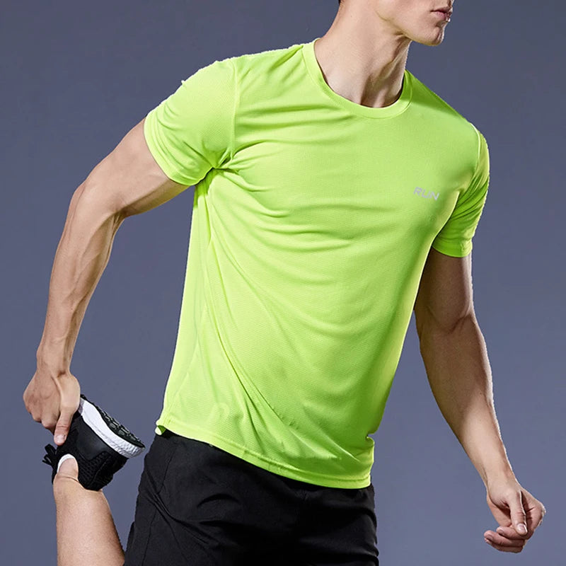 Camiseta Esportiva Masculina (corrida, futebol, compressão, secagem rápida, academia)