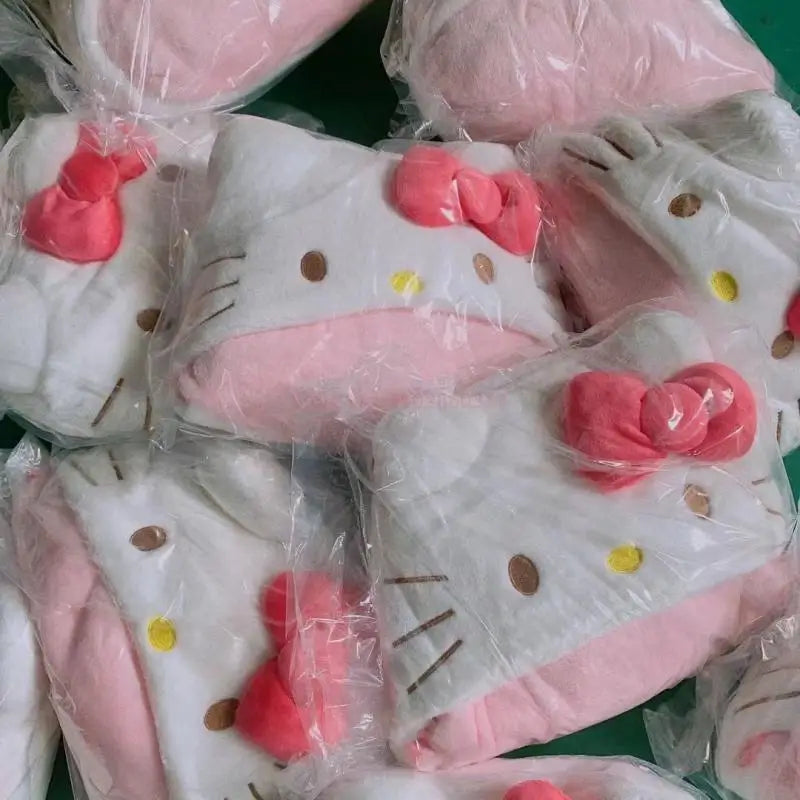 Sanrio Cloak Kuromi, Cinnamoroll, Hello Kitty, My Melody — Manta de Pelúcia com Capuz.