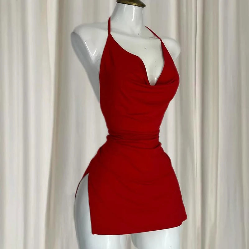 Vestido Halter Y2K – Mais que moda. Um Despertar.