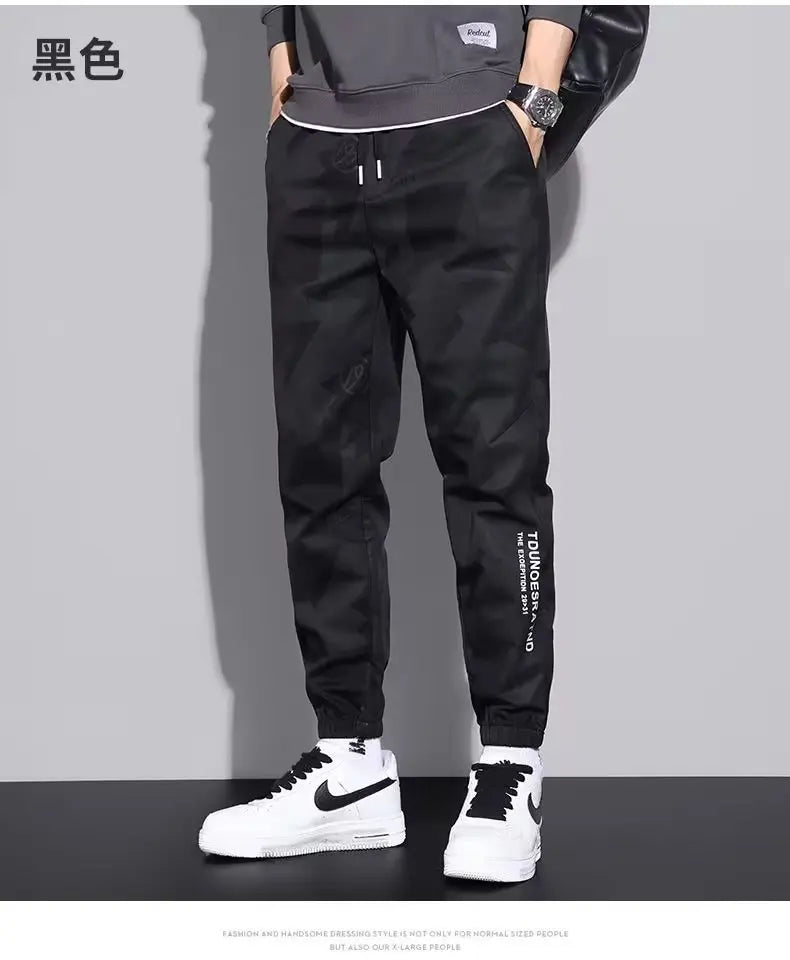 Calça Cargo Masculina com Vários Bolsos, Estilo Urbano, Ajuste Solto e Cordão