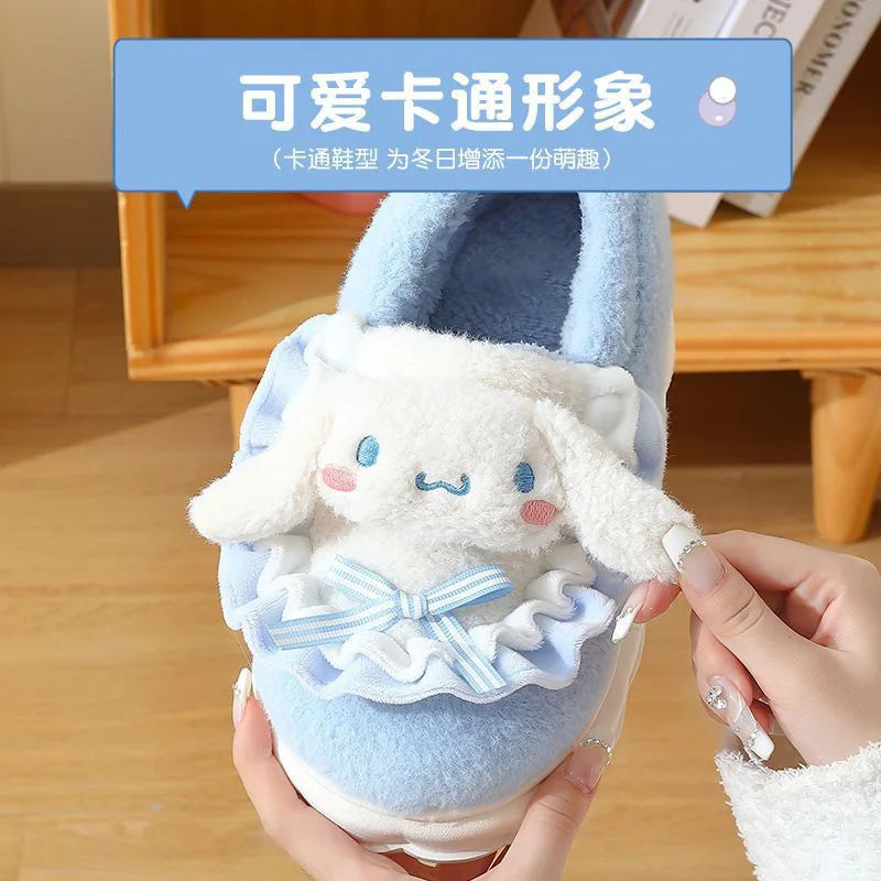🌸 Pantufas Sanrio de Algodão | Hello Kitty, Kuromi e Cinnamoroll