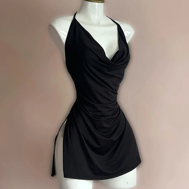Vestido Halter Y2K – Mais que moda. Um Despertar.