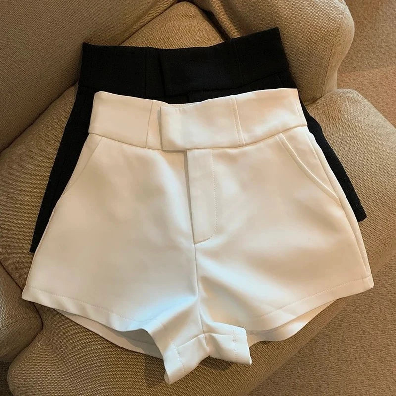 Shorts Feminino Mooyufon Preto – Liberdade que se Veste
