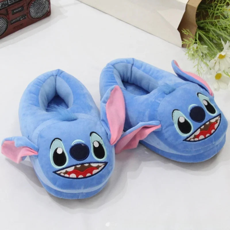 🩵 Chinelo de Algodão Lilo & Stitch: Um Abraço para a Alma, um Refúgio para os Pés