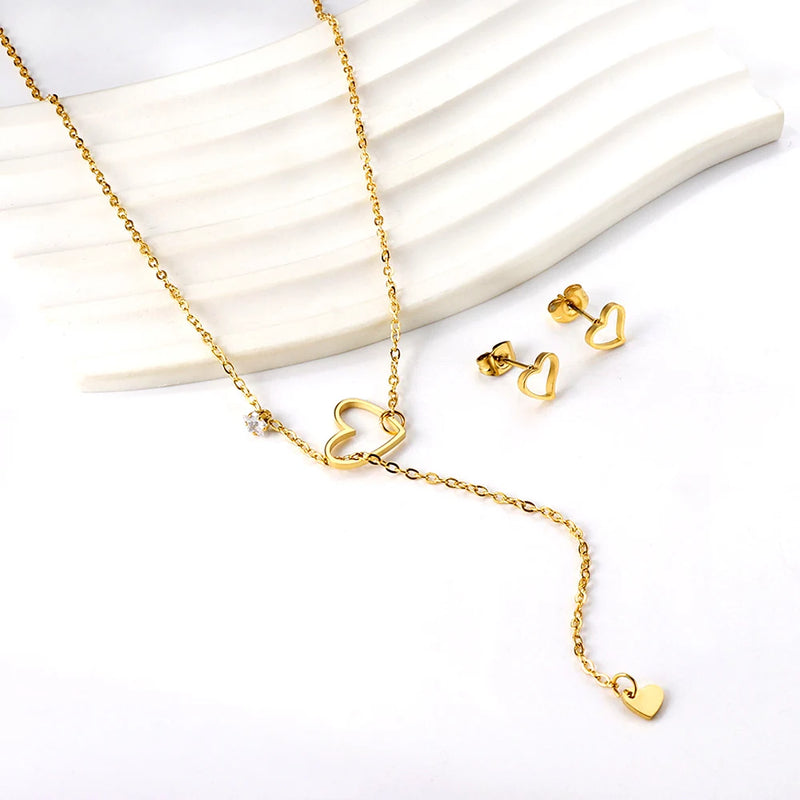 LUXUKISSKIDS – Conjunto de Brincos e Gargantilha com Pingente de Gota D’Água em Aço Inoxidável
