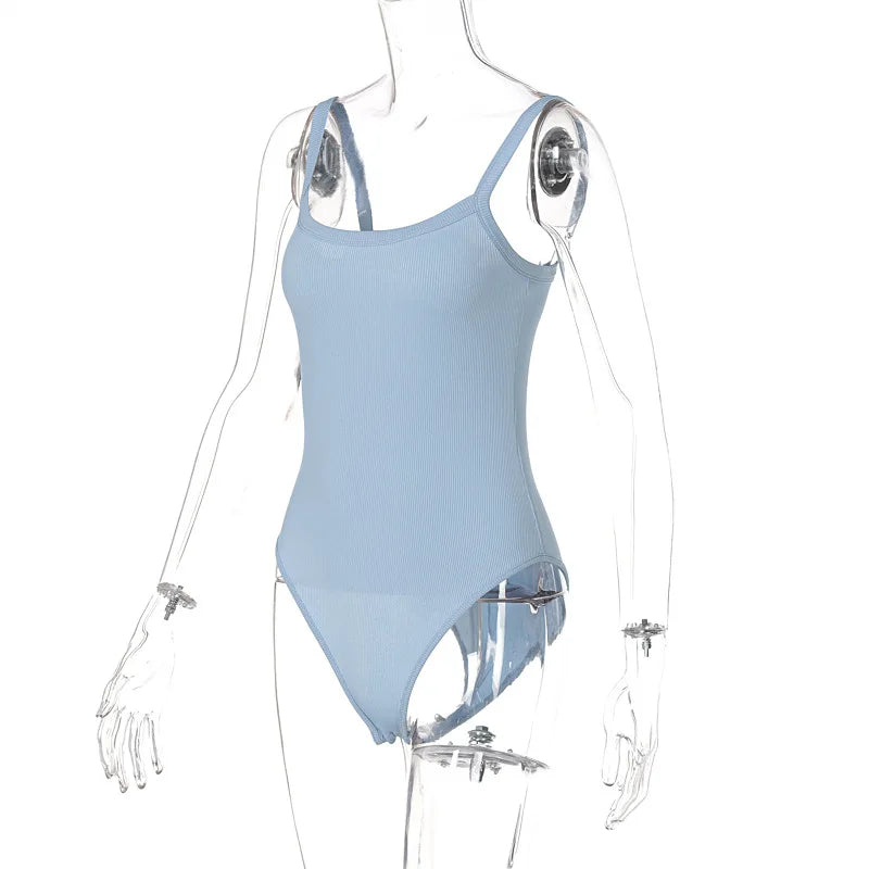 Body Feminino Liso com Alças - DESPERTE DESEJOS. DOMINE OLHARES. ELEVE SUA AUTOESTIMA.