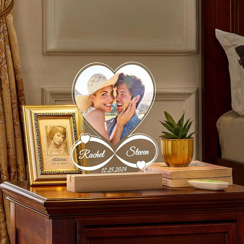 Placa de acrílico personalizada com luz noturna - O Presente que Encanta Corações.