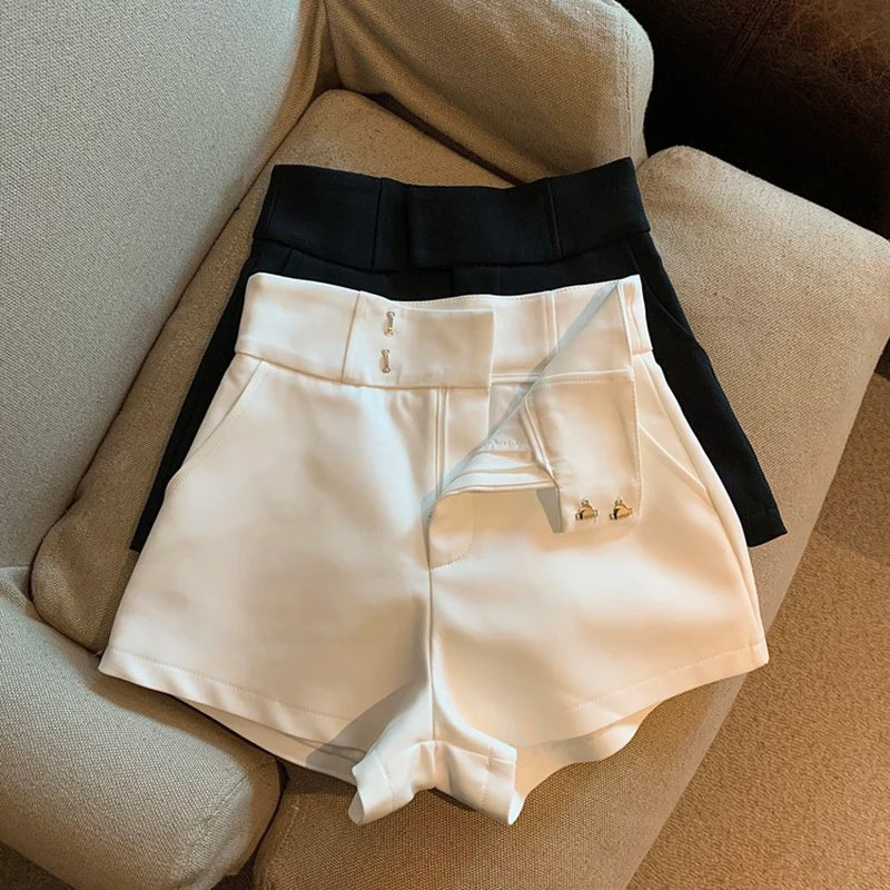 Shorts Feminino Mooyufon Preto – Liberdade que se Veste