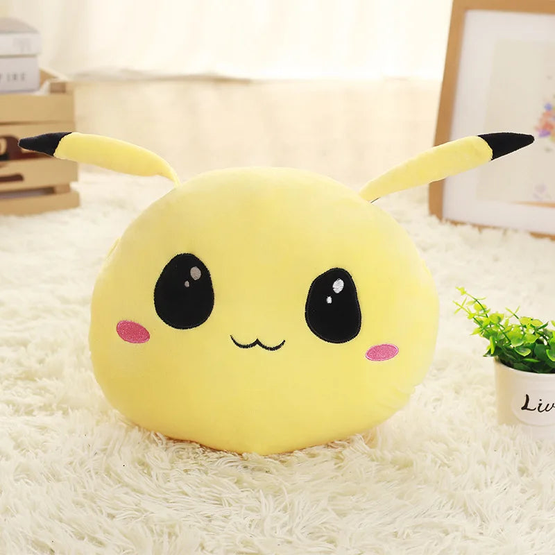 🌟 Almofada de Brinquedo Pokémon Kawaii com Aquecedor de Mãos – Mais que um Presente, um Refúgio para a Alma Caçadora 🌟