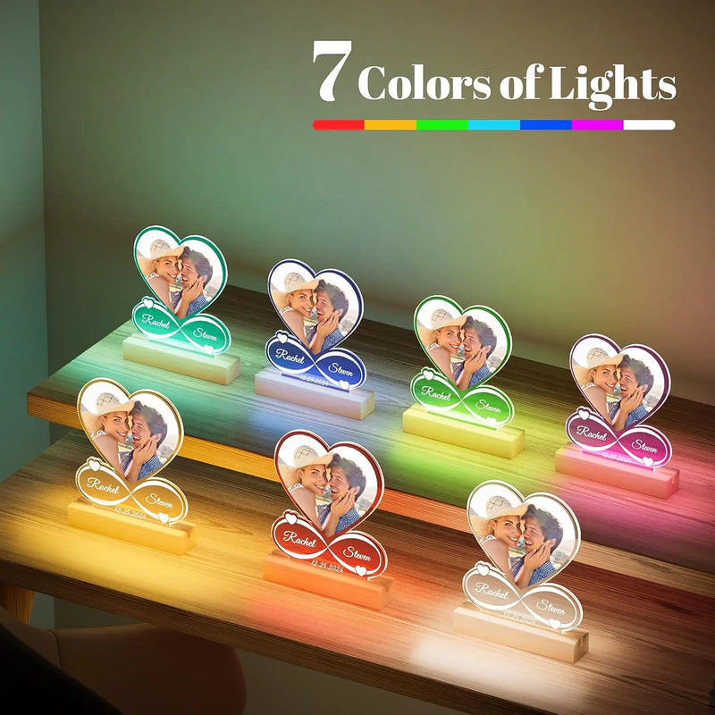 Placa de acrílico personalizada com luz noturna - O Presente que Encanta Corações.